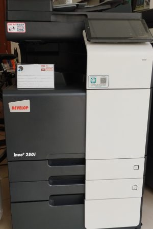 Multifunzione a colori Develop Ineo+ 250i - Fotocopiatrice a colori - Stampante a colori- Scanner a colori- 22 copie/minuto - 2 Cassetti - Alimentatore di originali - Supporto Originale