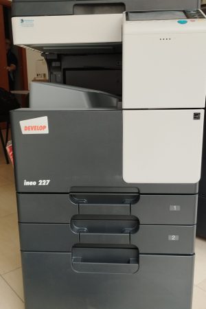 Multifunzione in bianco e nero Develop Ineo 227 - Fotocopiatrice - Stampante - Scanner a colori- 22 copie/minuto - 2 Cassetti - Alimentatore di originali - Supporto Originale
DISPONIBILI - 3